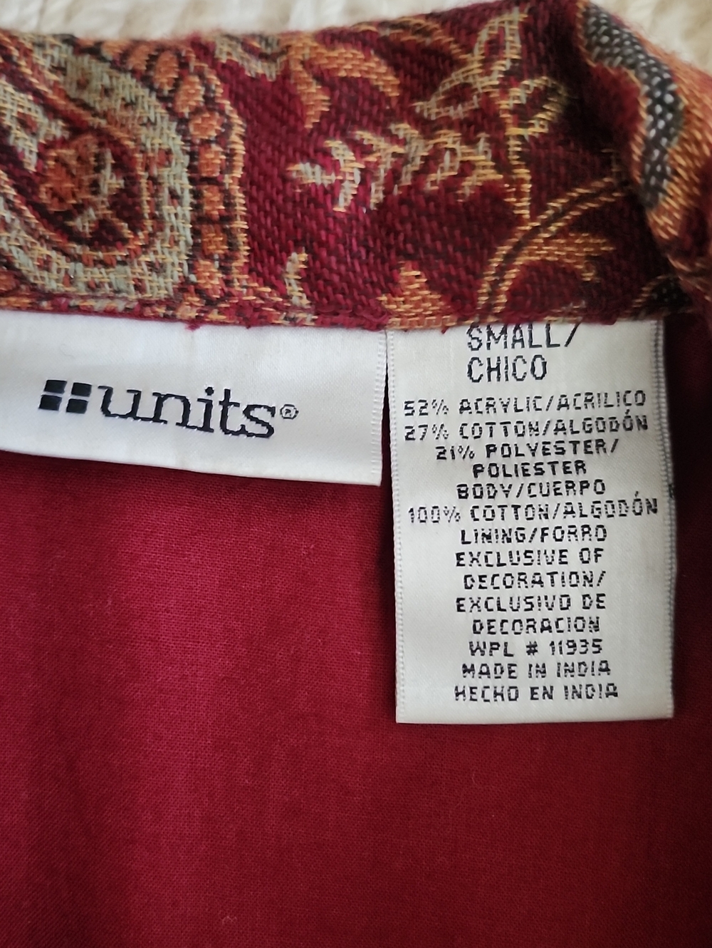 Suit - Picture 6 of 10